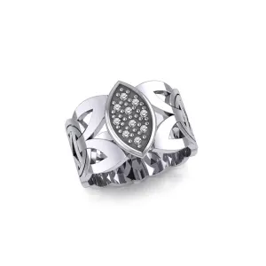 Borre Silver Ring with Diamonds